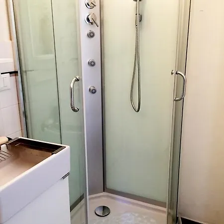 شقة Graziosa فيزانو